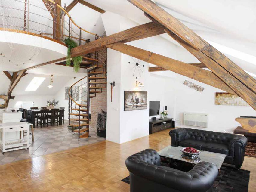 Appartamento Attic Hastalska Praga
